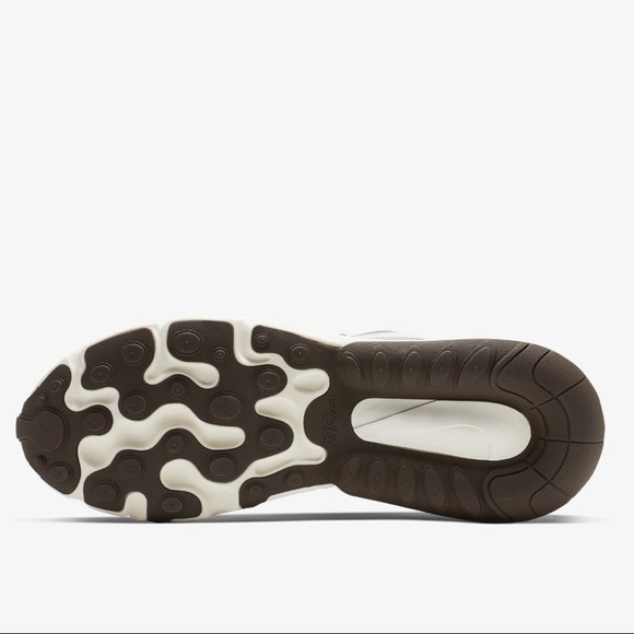 NIKE AIR MAX 270 REACT - Picture 6 of 8